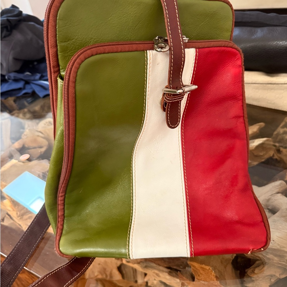 Genuine leather from Italy